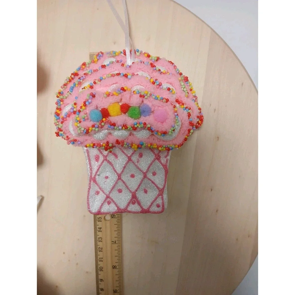 candyland theme styrofoam Cupcakes christmas ornament purple/pink 6